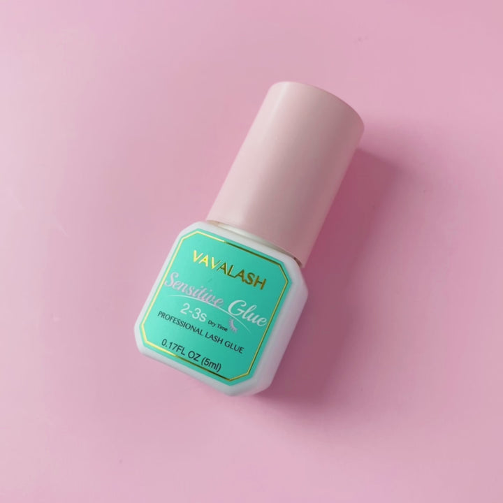 Sensitive lash extension glue for sensitive eyes, low fume and low irritation adhesive, safe for clients